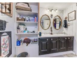 56 LILAC Street - 25