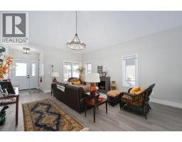 744 NELSON Street W UnitNo. 29 - 15