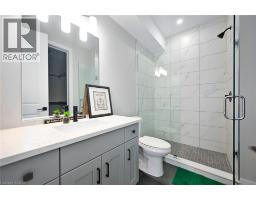 744 NELSON Street W UnitNo. 29 - 17