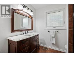 3 MEADOWBROOK Court - 18