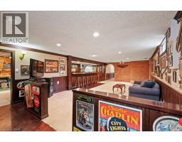 3 MEADOWBROOK Court - 22