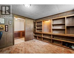 3 MEADOWBROOK Court - 33