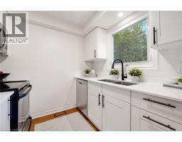 169 HUNGERFORD Road - 15