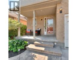 189 PORCHLIGHT Drive - 6