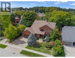 325 WYECROFT Boulevard - 2