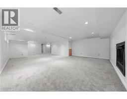 325 WYECROFT Boulevard - 37