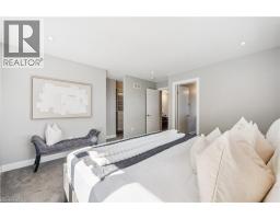 884 ROBERT FERRIE Drive - 21