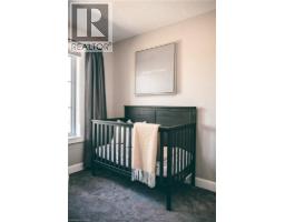 884 ROBERT FERRIE Drive - 30