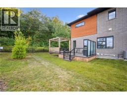 884 ROBERT FERRIE Drive - 44