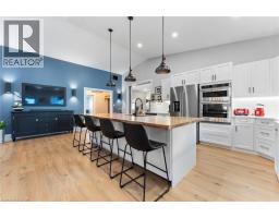 1283 SWAN Street - 16