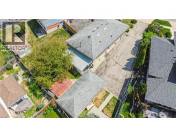 79 LORRAINE Drive - 30