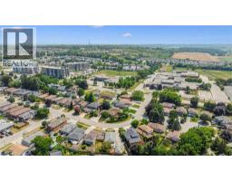 79 LORRAINE Drive - 31