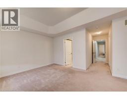 4 STONEHILL AVE - 17