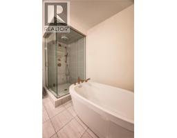 4 STONEHILL AVE - 22