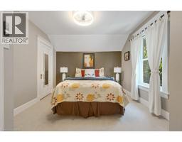 66 BRANT Road S - 26