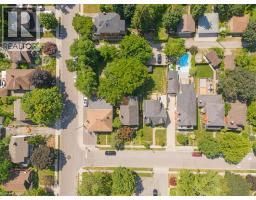 66 BRANT Road S - 42