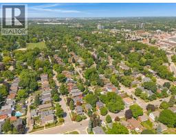 66 BRANT Road S - 43
