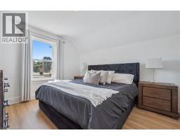 233 DUKE Street E - 23