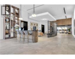 15 GLEBE Street UnitNo. 1211 - 25