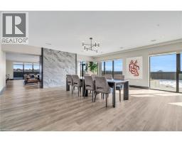 15 GLEBE Street UnitNo. 1211 - 30