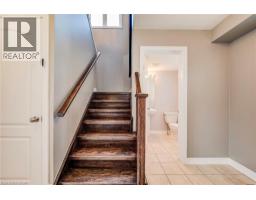 390 ARMSTRONG Street W - 22