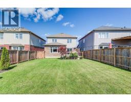390 ARMSTRONG Street W - 43