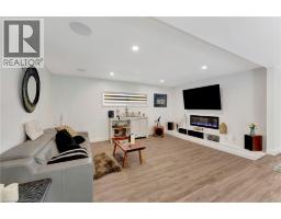 275 TALBOT Street N - 22