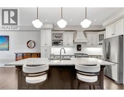 136 OAK PARK Drive - 10