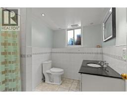 15 OAK Avenue UnitNo. a - 23