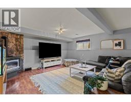 15 OAK Avenue UnitNo. a - 24