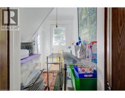 44 WALTER Street - 24