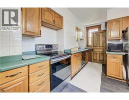 44 WALTER Street - 6