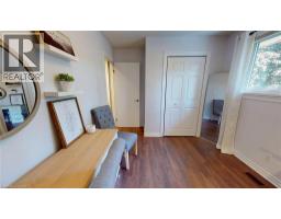 193 BEDFORD Drive - 14