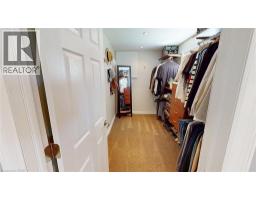 193 BEDFORD Drive - 21