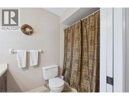 45 APPLEWOOD Crescent - 29