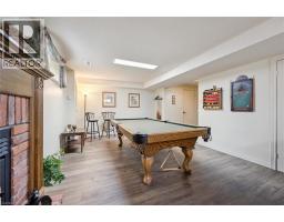 45 APPLEWOOD Crescent - 37
