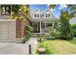 45 APPLEWOOD Crescent - 4