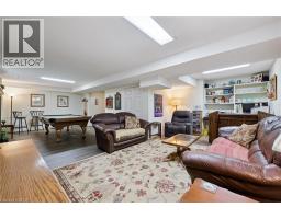 45 APPLEWOOD Crescent - 41