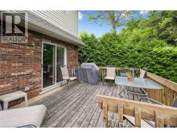 45 APPLEWOOD Crescent - 44