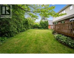 45 APPLEWOOD Crescent - 49