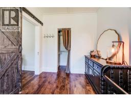 1631 FRANKLIN Boulevard - 19