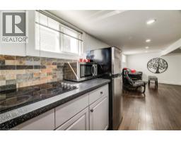 1631 FRANKLIN Boulevard - 29