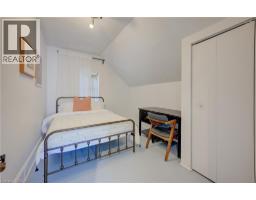 350 VICTORIA Street S - 15
