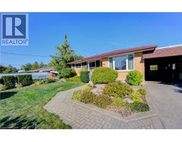 163 WEAVER Street - 4