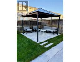 39 ABBOTT Crescent - 22