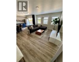 39 ABBOTT Crescent - 7