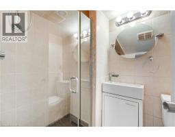 121 GRAND HILL Drive - 33