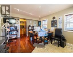 11 BELMONT Avenue W - 11