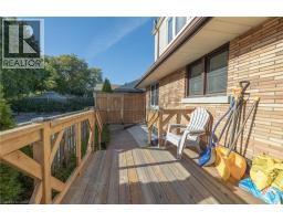 11 BELMONT Avenue W - 32