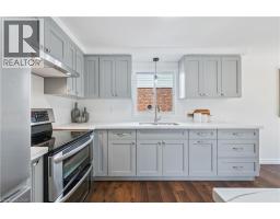 332 CARRIAGE HOUSE Court - 13